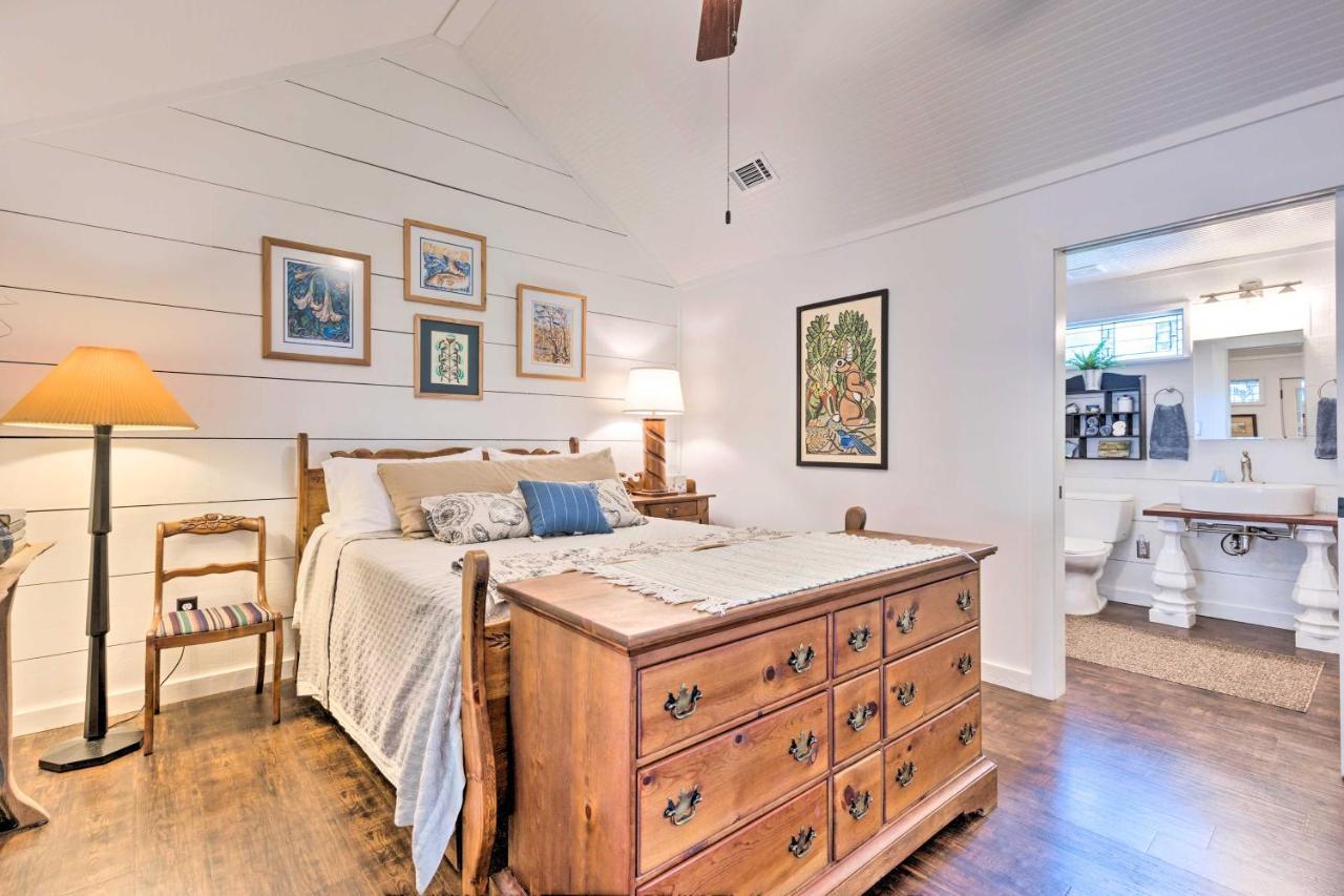 Historic Biloxi Bay Cottage With Beautiful View Ocean Springs Eksteriør bilde