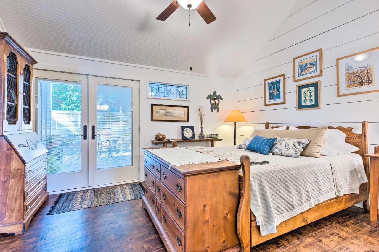 Historic Biloxi Bay Cottage With Beautiful View Ocean Springs Eksteriør bilde