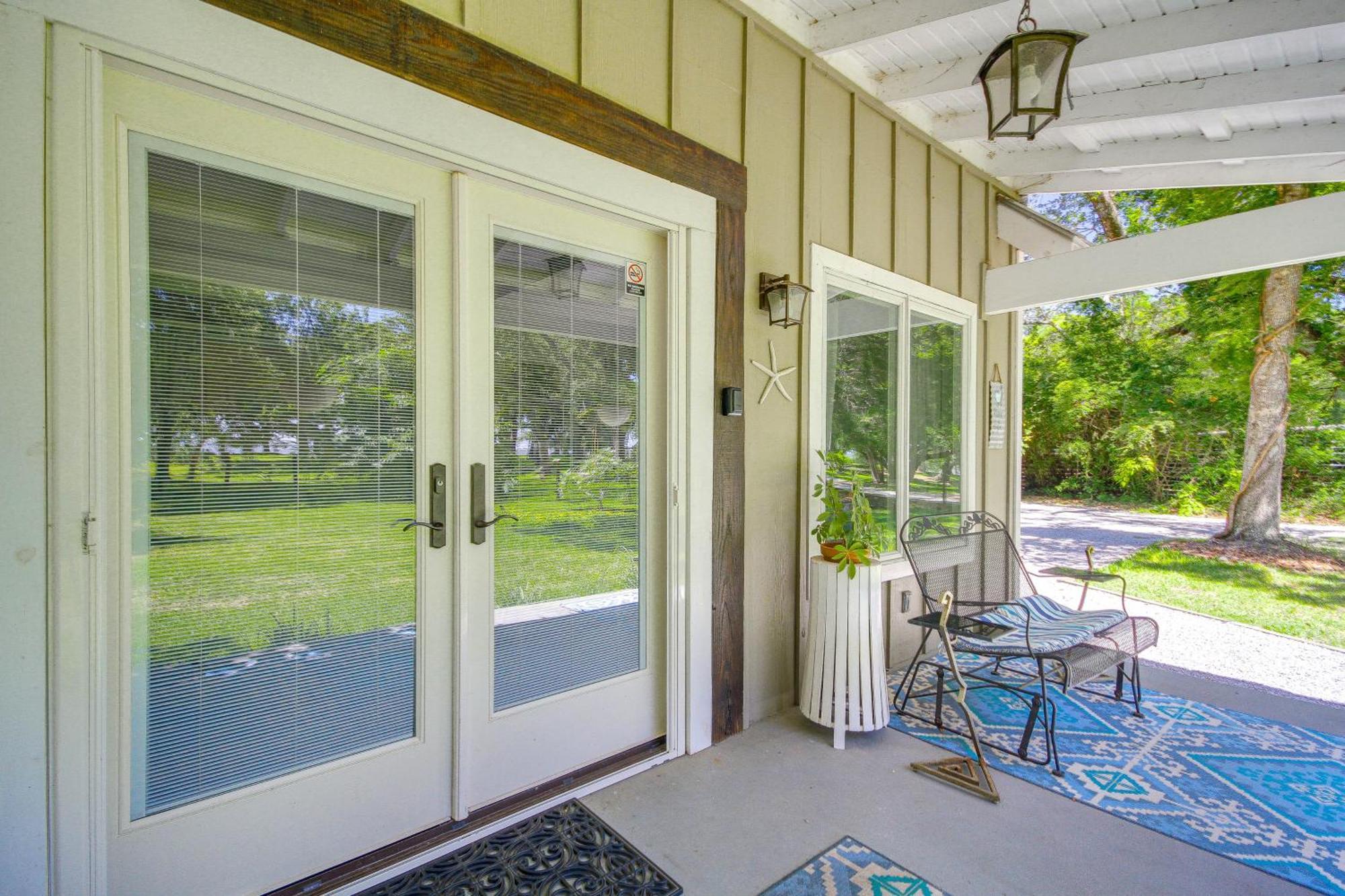 Historic Biloxi Bay Cottage With Beautiful View Ocean Springs Eksteriør bilde