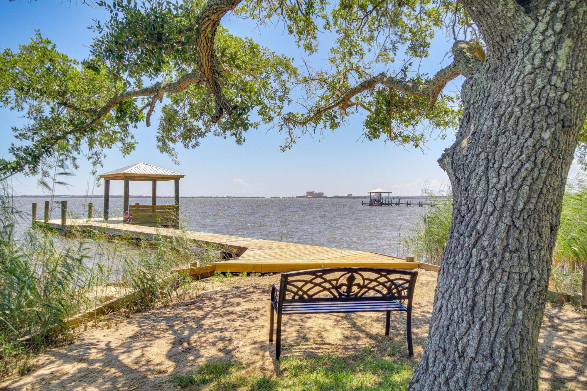 Historic Biloxi Bay Cottage With Beautiful View Ocean Springs Eksteriør bilde