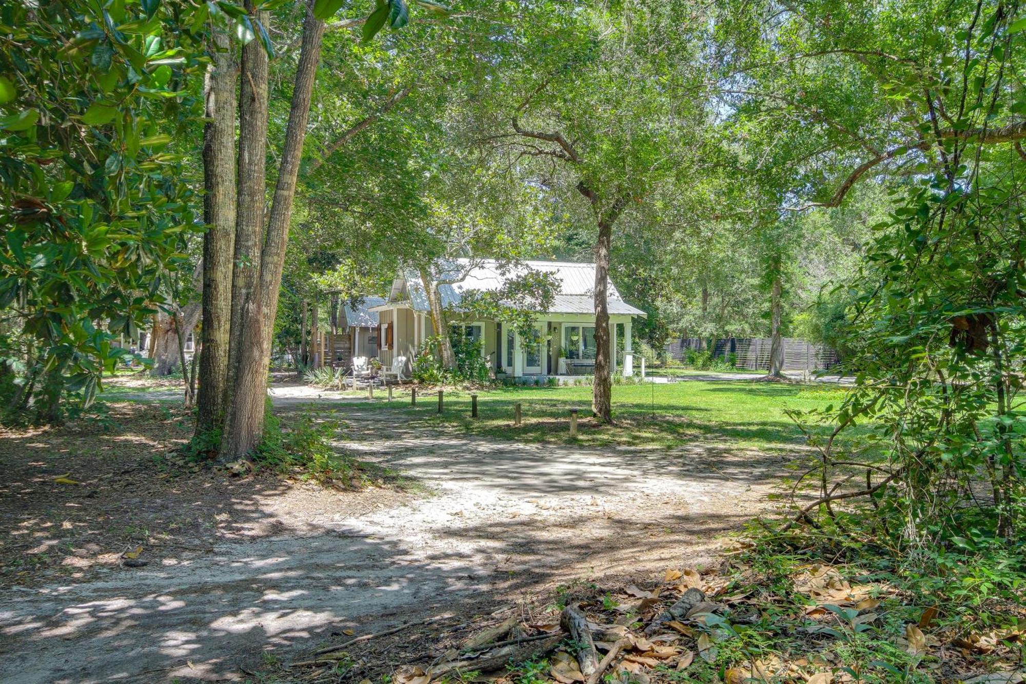 Historic Biloxi Bay Cottage With Beautiful View Ocean Springs Eksteriør bilde